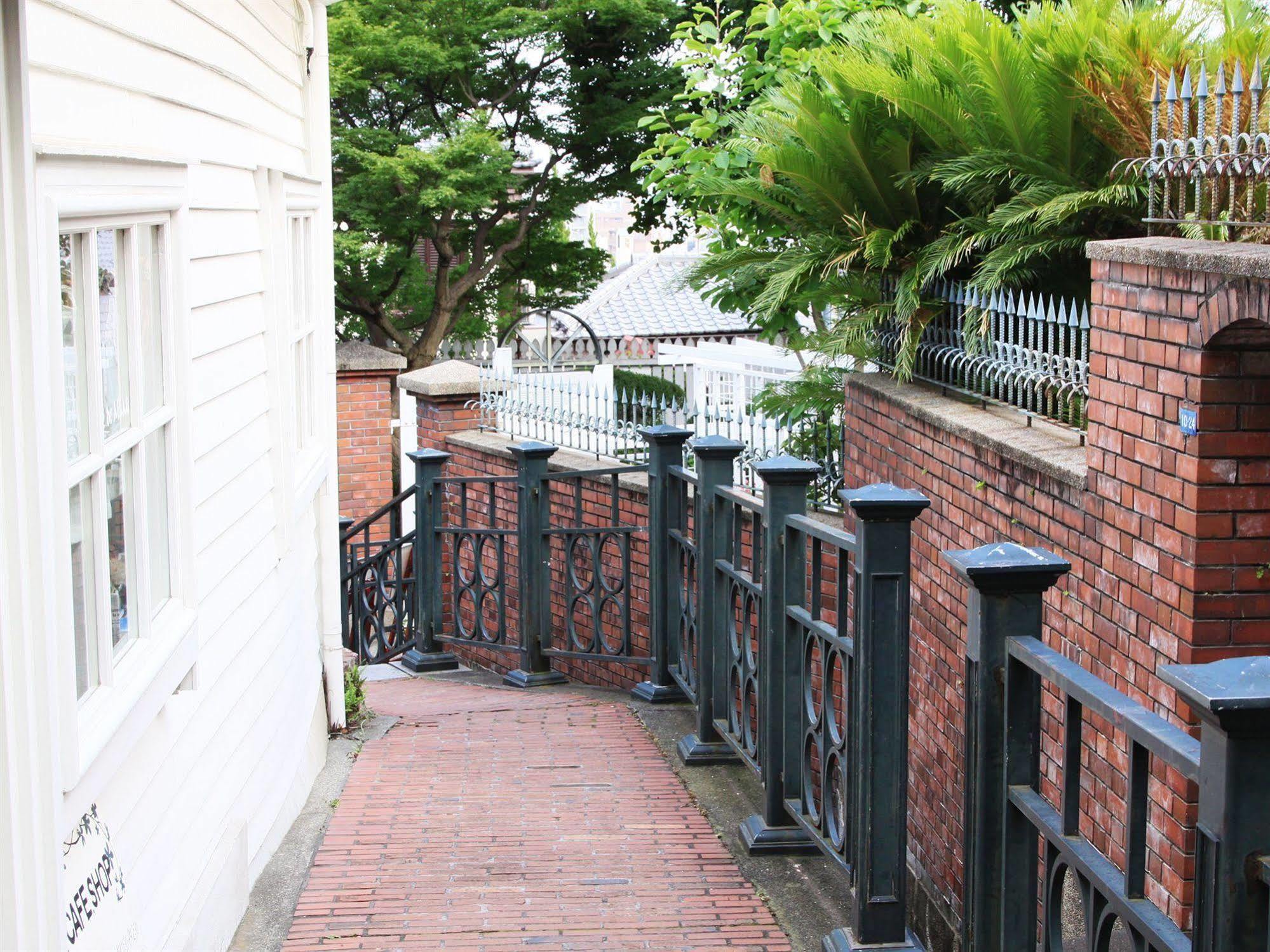 Daiichi Grand Hotel Kobe Sannomiya Bagian luar foto